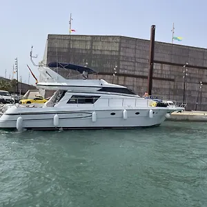 https://super-yacht-sotavento.topbarcelonahotels.com