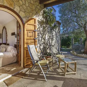 Yupihome Finca Moreu Villa